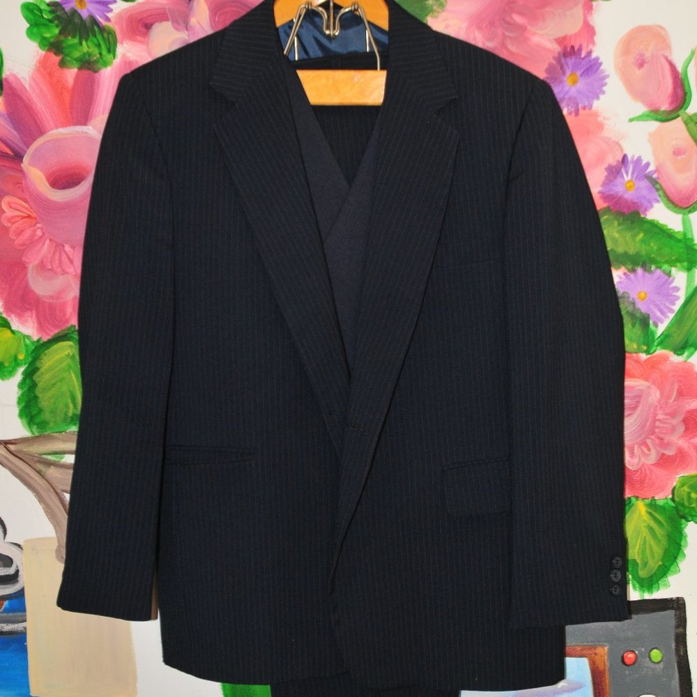 Vintage Navy Blue Haggar PinStripe 3pc Suit